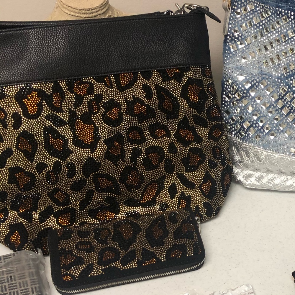 Handbag